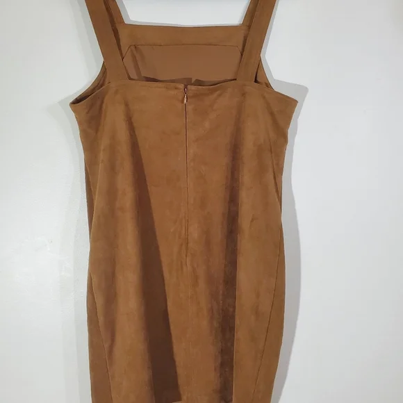 ABERCROMBIE & FITCH Woman's Embroidered Dress - Picture 10 of 14